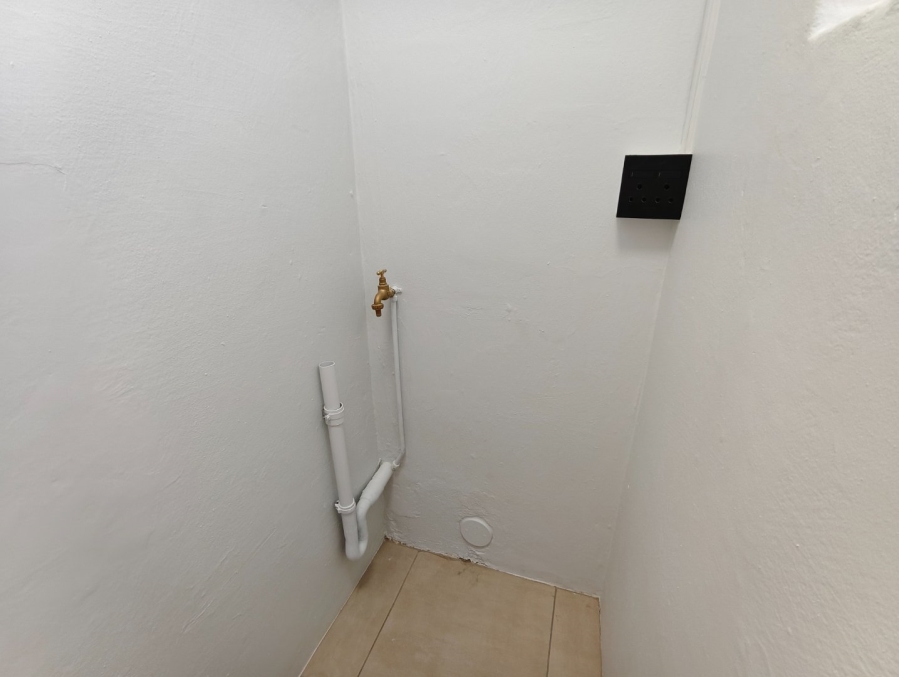 To Let 1 Bedroom Property for Rent in Generaal De Wet Free State